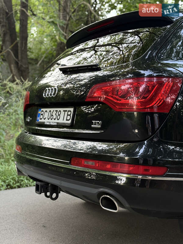 Внедорожник / Кроссовер Audi Q7 2012 в Стрые