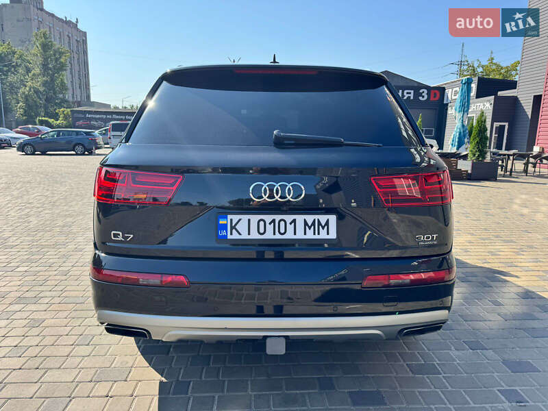 Внедорожник / Кроссовер Audi Q7 2018 в Киеве