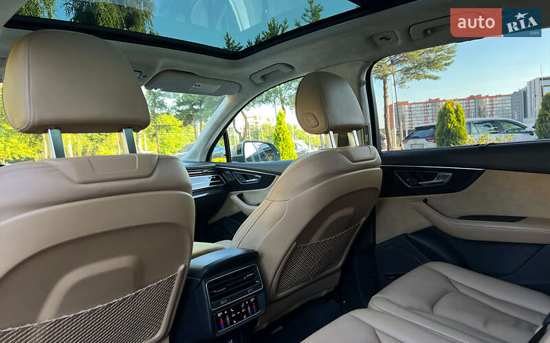 Внедорожник / Кроссовер Audi Q7 2020 в Львове