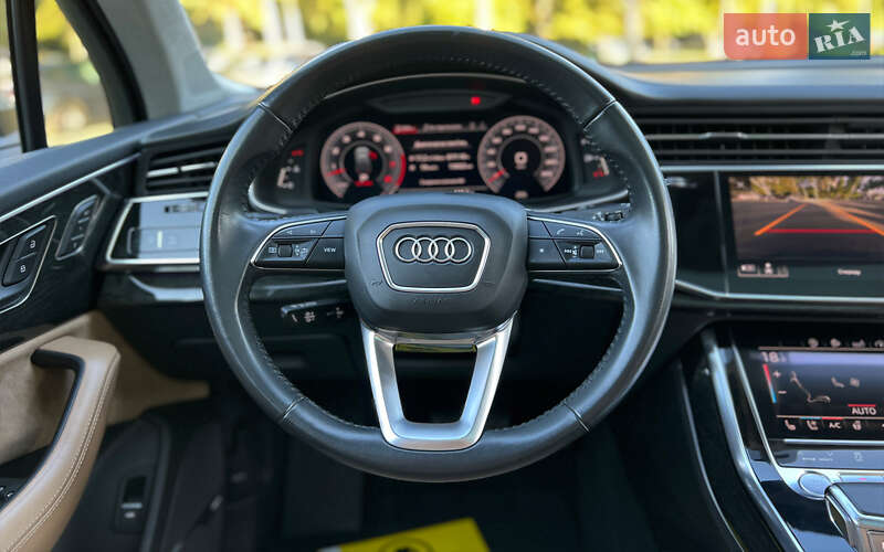 Внедорожник / Кроссовер Audi Q7 2020 в Львове
