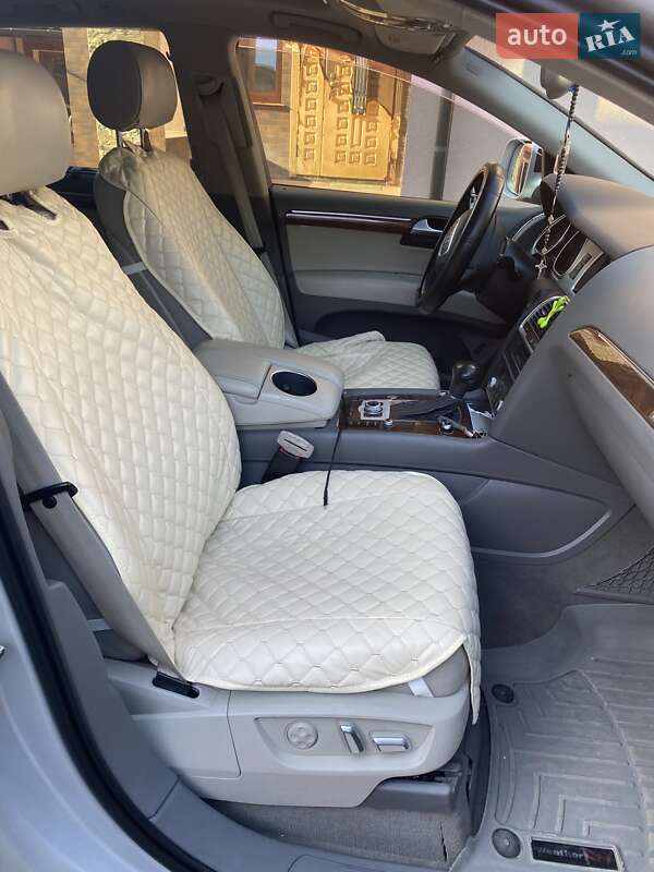 Позашляховик / Кросовер Audi Q7 2012 в Львові