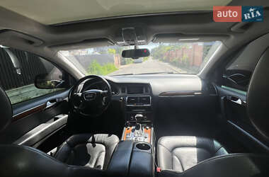 Внедорожник / Кроссовер Audi Q7 2013 в 