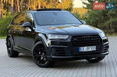 Внедорожник / Кроссовер Audi Q7 2019 в 
