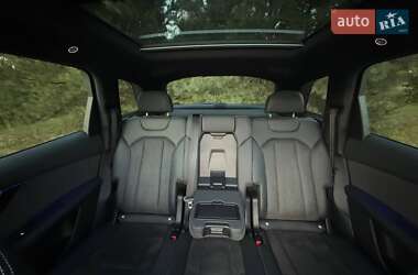Внедорожник / Кроссовер Audi Q7 2019 в 