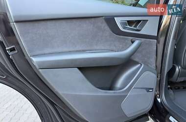 Внедорожник / Кроссовер Audi Q7 2019 в 