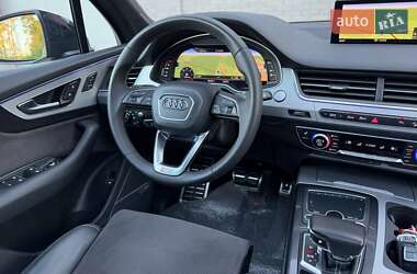 Внедорожник / Кроссовер Audi Q7 2019 в 