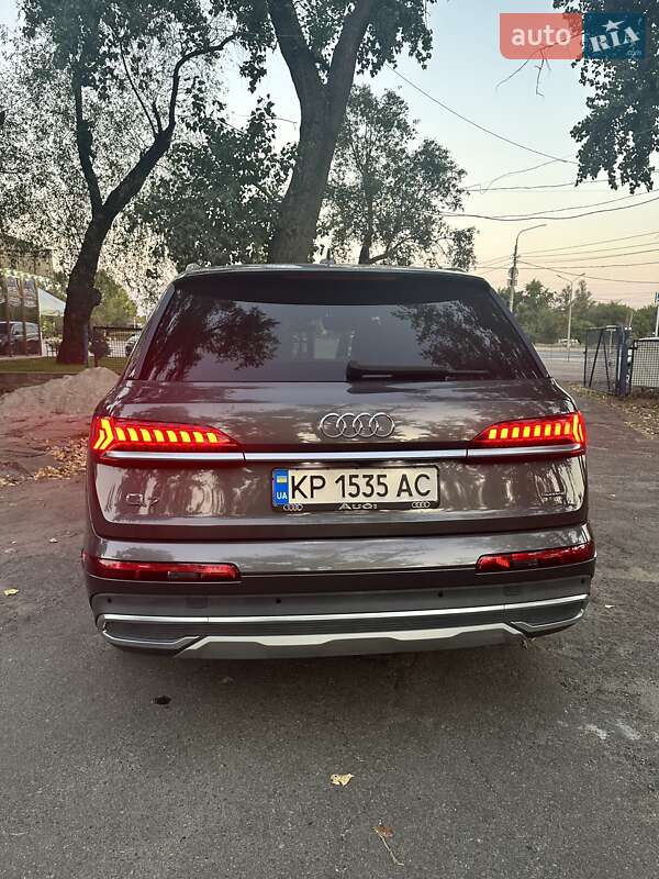 Внедорожник / Кроссовер Audi Q7 2020 в Запорожье
