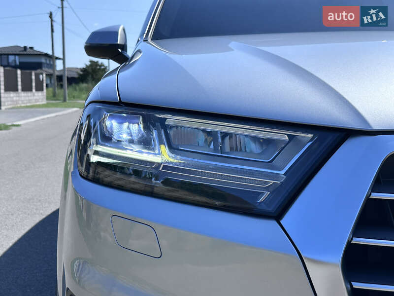 Внедорожник / Кроссовер Audi Q7 2017 в Луцке