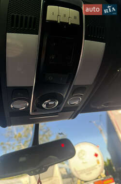 Внедорожник / Кроссовер Audi Q7 2012 в 
