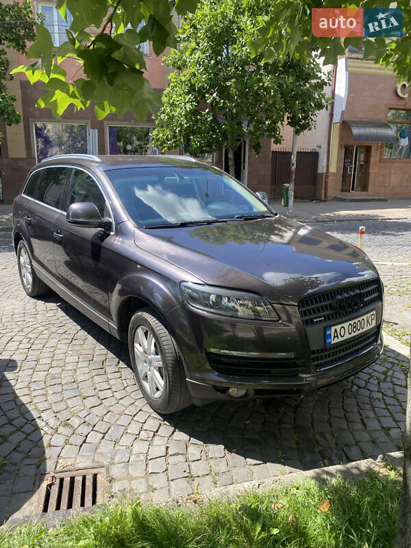 Audi Q7 2006