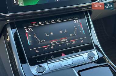 Внедорожник / Кроссовер Audi Q7 2021 в 