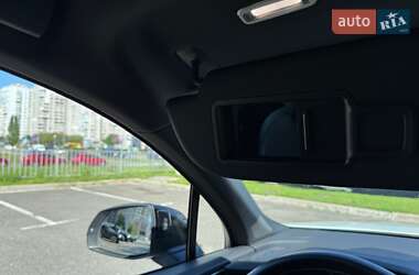 Внедорожник / Кроссовер Audi Q7 2021 в 