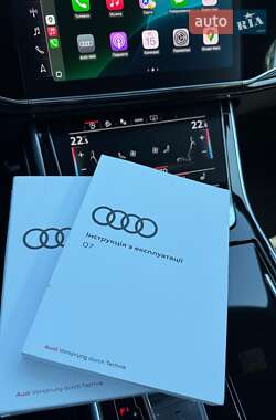 Внедорожник / Кроссовер Audi Q7 2021 в 