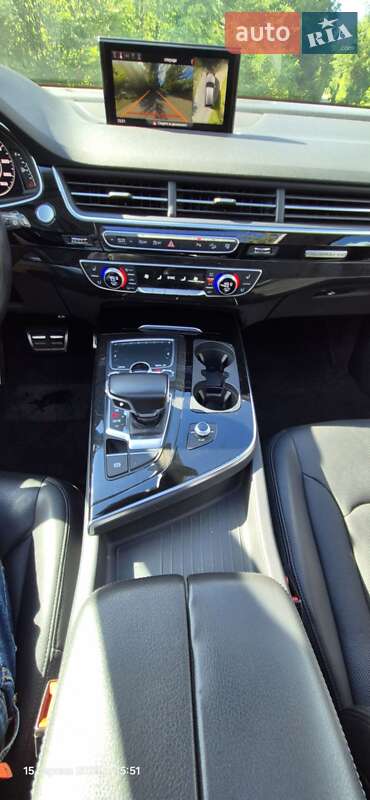 Внедорожник / Кроссовер Audi Q7 2016 в Киеве