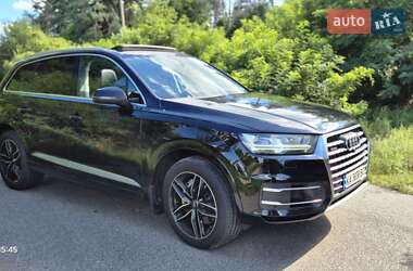 Внедорожник / Кроссовер Audi Q7 2016 в 