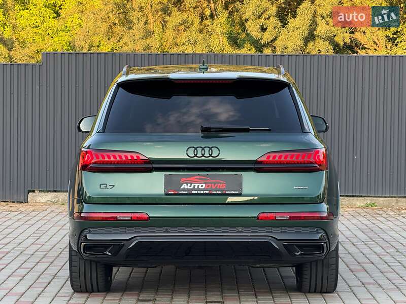 Внедорожник / Кроссовер Audi Q7 2021 в Луцке