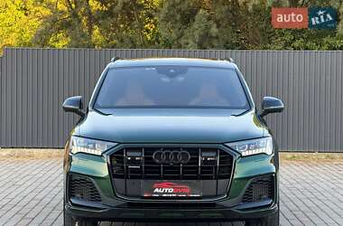 Внедорожник / Кроссовер Audi Q7 2021 в 
