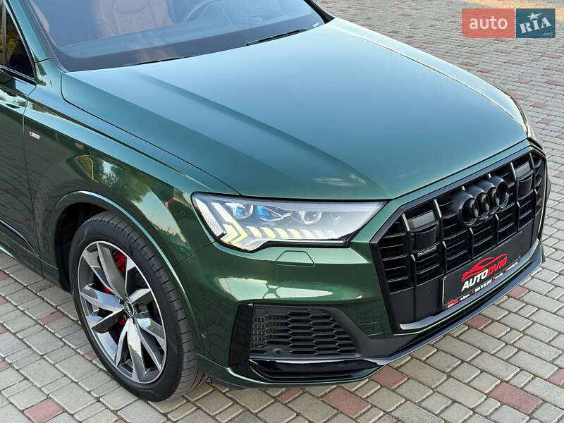 Внедорожник / Кроссовер Audi Q7 2021 в Луцке