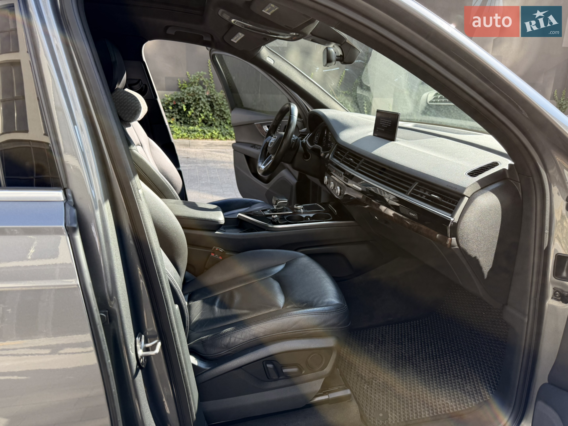 2016 Audi Q7 - мініатюра 10