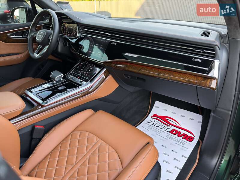 Внедорожник / Кроссовер Audi Q7 2021 в Луцке