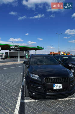 Внедорожник / Кроссовер Audi Q7 2014 в Ровно