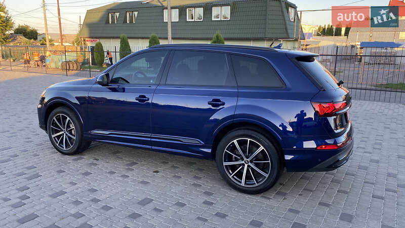 Внедорожник / Кроссовер Audi Q7 2021 в Белой Церкви