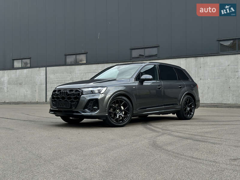 Внедорожник / Кроссовер Audi Q7 2025 в Киеве