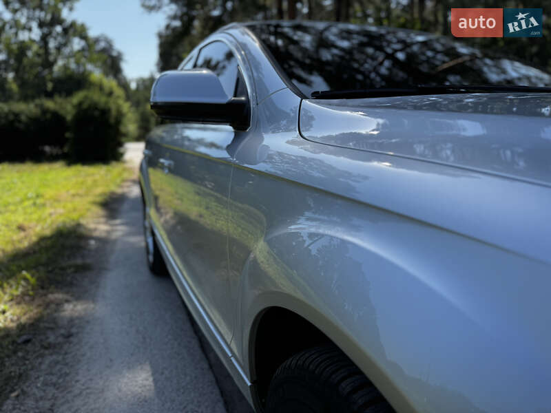 Внедорожник / Кроссовер Audi Q7 2015 в Хмельницком