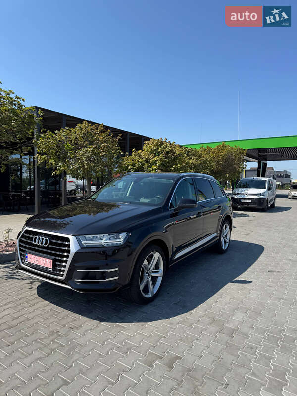 Audi Q7 2019