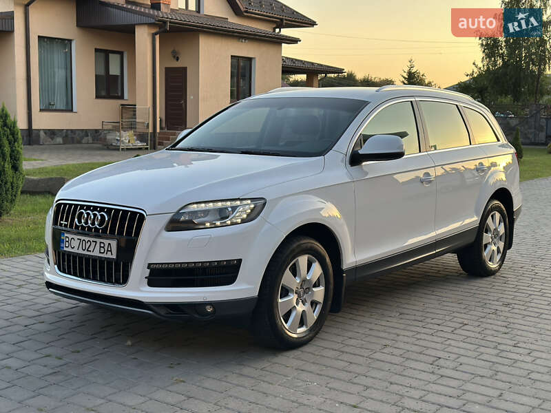 Внедорожник / Кроссовер Audi Q7 2011 в 