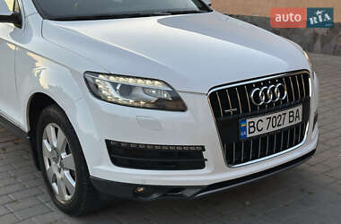 Внедорожник / Кроссовер Audi Q7 2011 в 