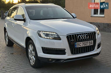 Внедорожник / Кроссовер Audi Q7 2011 в 