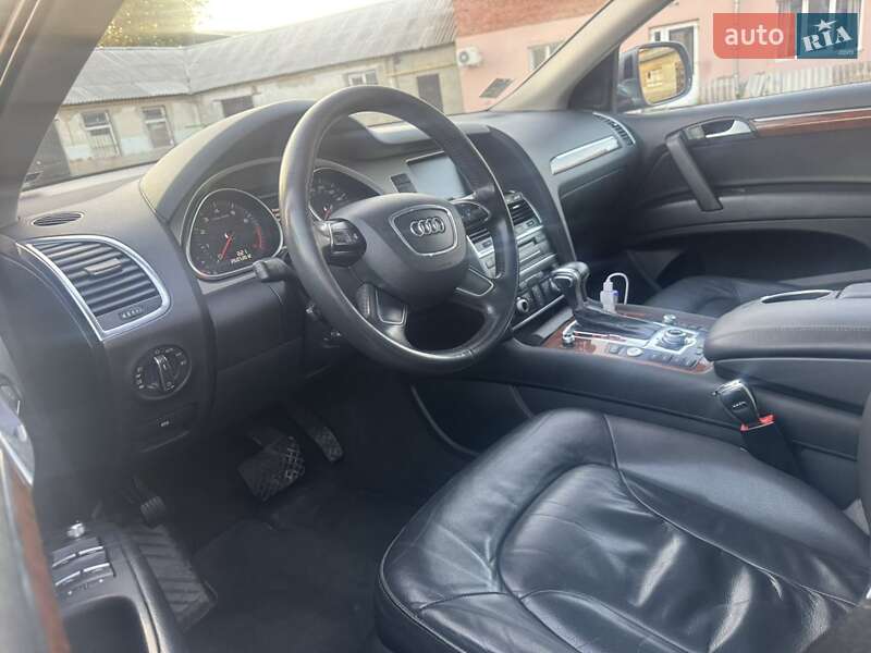 Внедорожник / Кроссовер Audi Q7 2013 в Харькове
