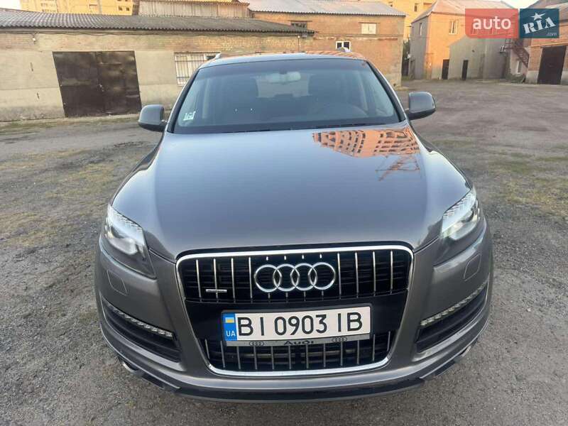 Внедорожник / Кроссовер Audi Q7 2013 в Харькове