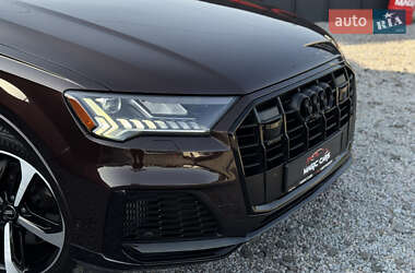 Внедорожник / Кроссовер Audi Q7 2020 в 