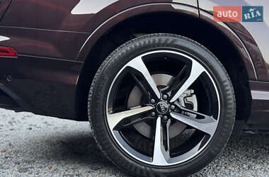 Внедорожник / Кроссовер Audi Q7 2020 в 