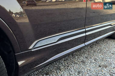 Внедорожник / Кроссовер Audi Q7 2020 в 