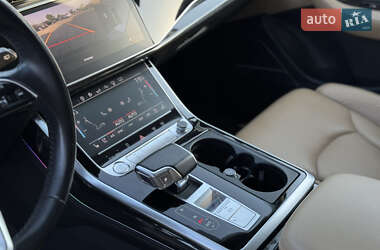 Внедорожник / Кроссовер Audi Q7 2020 в 