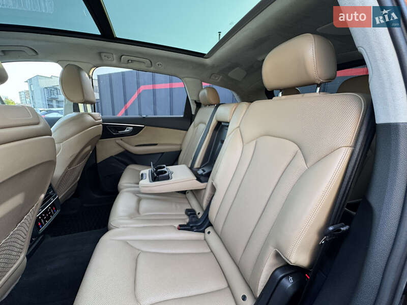 Внедорожник / Кроссовер Audi Q7 2020 в Луцке фото 36 Внедорожник / Кроссовер Audi Q7 2020 в Луцке