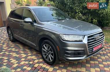 Позашляховик / Кросовер Audi Q7 2017 в Луцьку