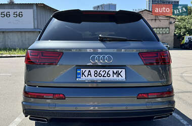 Внедорожник / Кроссовер Audi Q7 2016 в Киеве