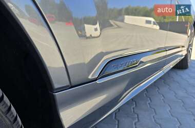 Внедорожник / Кроссовер Audi Q7 2021 в 