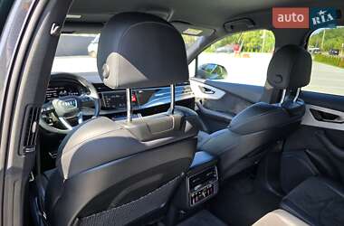 Внедорожник / Кроссовер Audi Q7 2021 в 