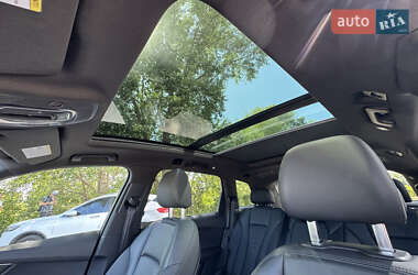 Внедорожник / Кроссовер Audi Q7 2021 в 