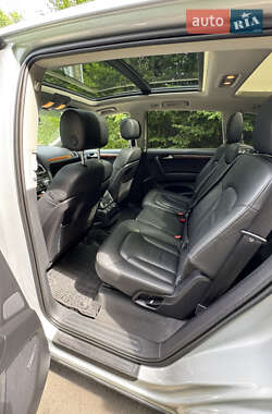 Внедорожник / Кроссовер Audi Q7 2013 в 