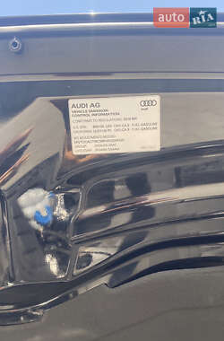 Внедорожник / Кроссовер Audi Q7 2017 в 