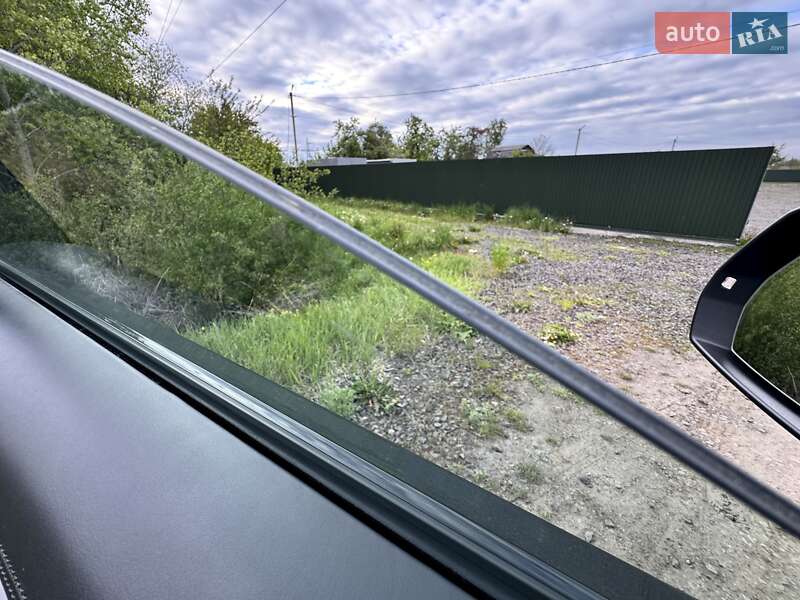 Внедорожник / Кроссовер Audi Q7 2021 в Киеве