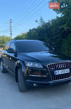 Внедорожник / Кроссовер Audi Q7 2006 в 