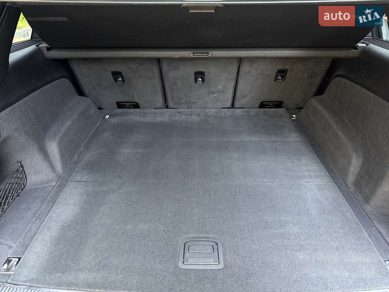 Внедорожник / Кроссовер Audi Q7 2017 в Хмельницком