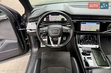 Внедорожник / Кроссовер Audi Q7 2021 в 